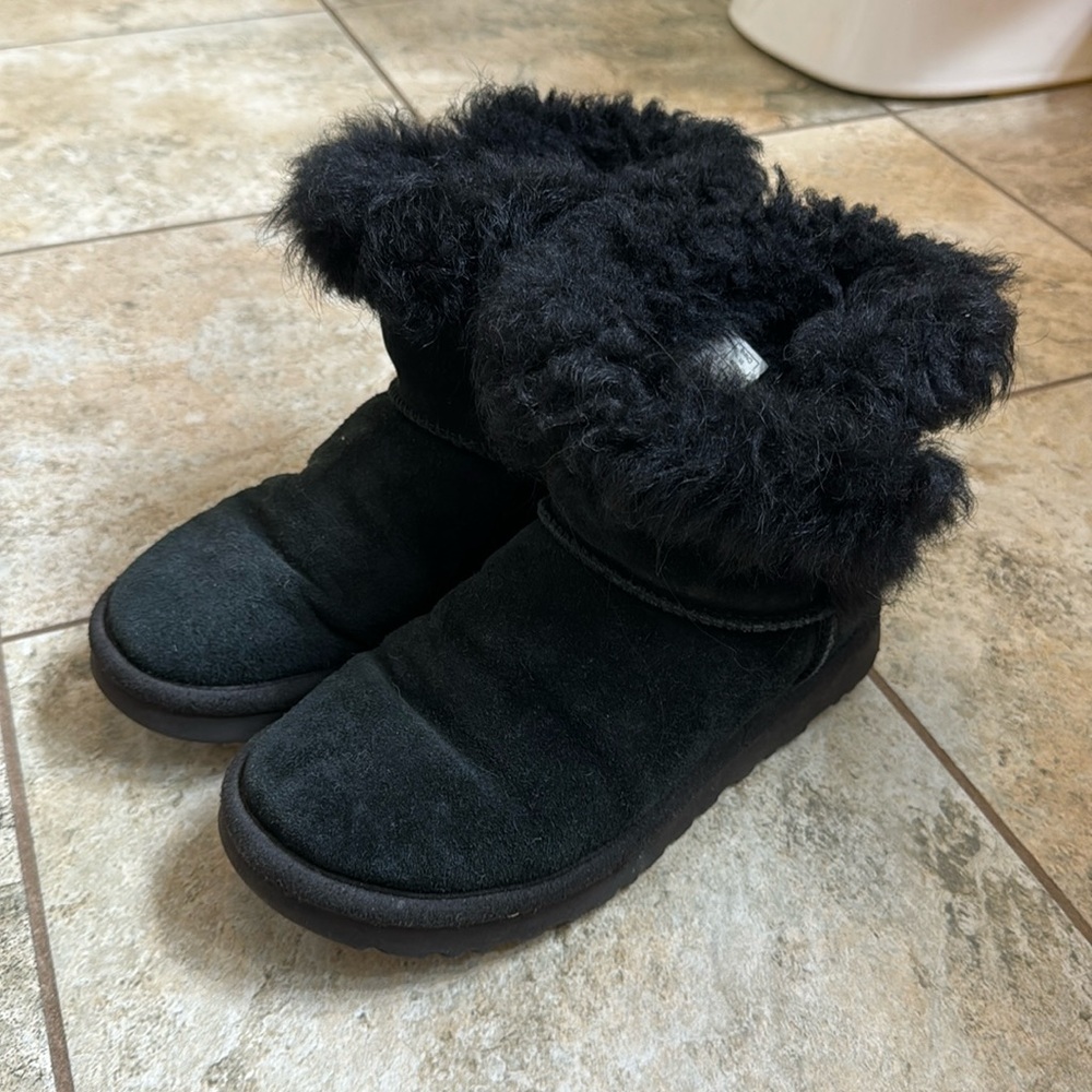 Black Ugg Boots